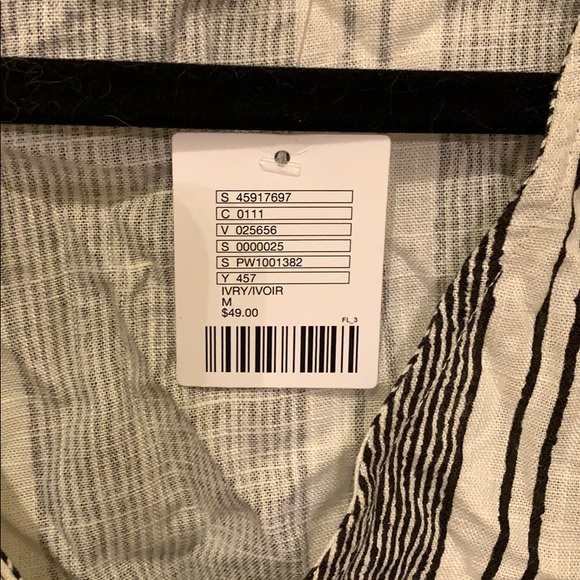 Black and White Striped Wrap Top UO NWT - Picture 3 of 6